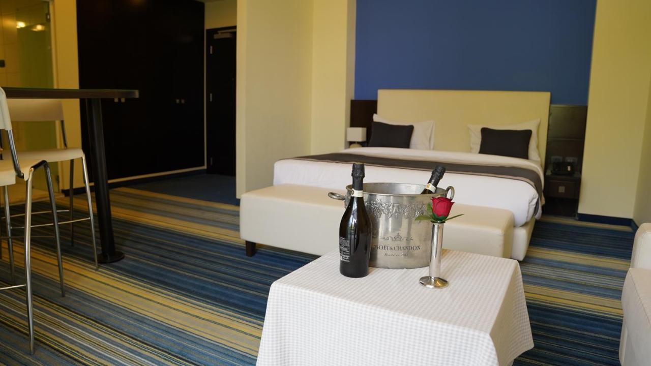 Monte Mare Hotel Dżunija Zewnętrze zdjęcie