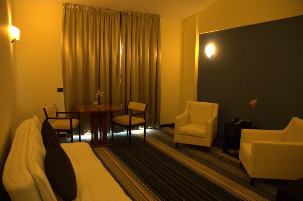 Monte Mare Hotel Dżunija Zewnętrze zdjęcie